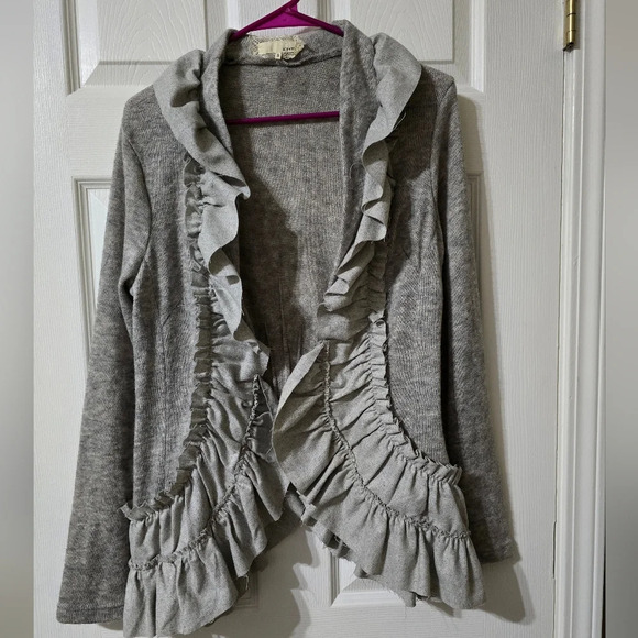 A'Reve Anthropologie Ruffled Open Front Cardigan, Wool Blend, Curved Hem, EUC! - Picture 1 of 11